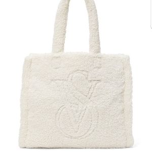 VS | Sherpa Tote